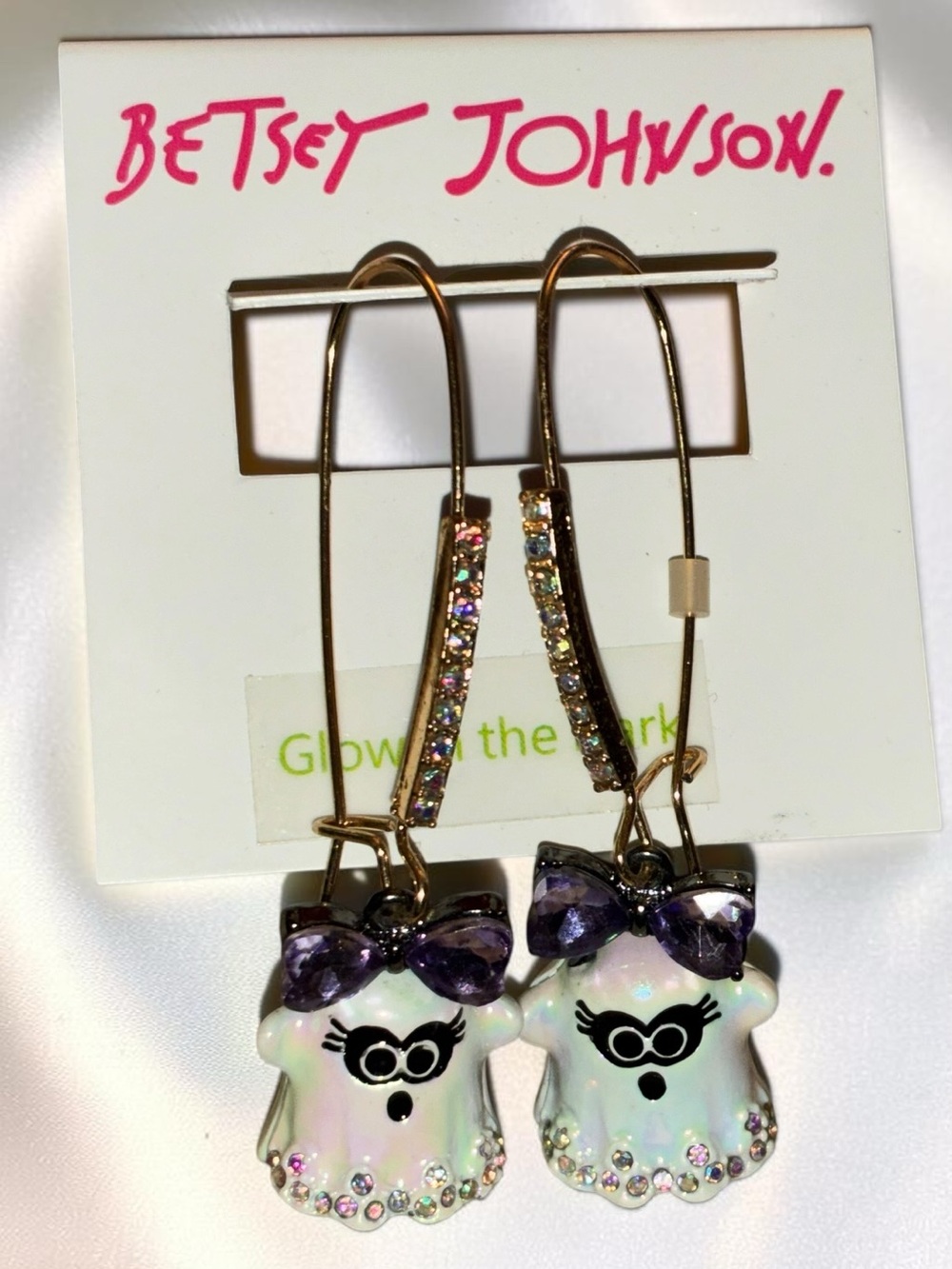 BETSEY JOHNSON Halloween Ghosts & Purple Bows Glow in the Dark Earrings NEW NWT